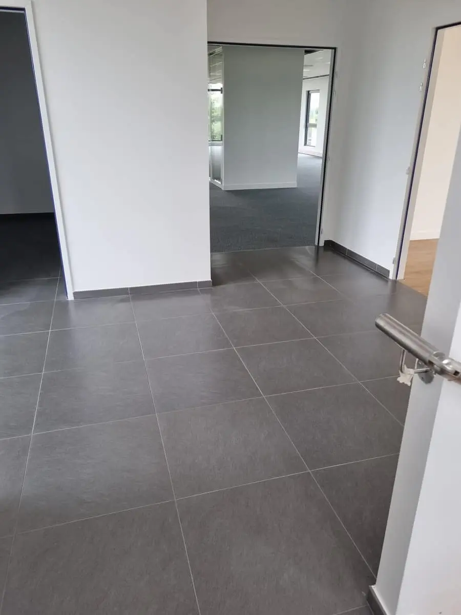 Bureaux remis en état après travaux par VH PROPRETE